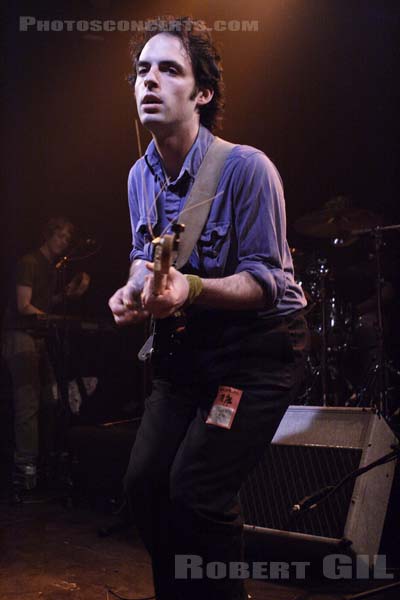 CLAP YOUR HANDS SAY YEAH - 2006-02-13 - PARIS - Trabendo - 